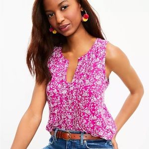 LOFT - Floral Pintucked Split Neck Shell - Size L - Like New!